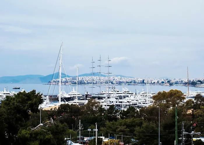 Flisvos Seafront-Marina Apartment